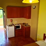 Apartament Chrissas *